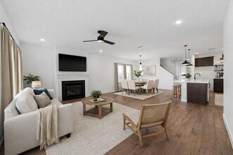 1401 Richardson St in Howe, TX - Building Photo - Building Photo