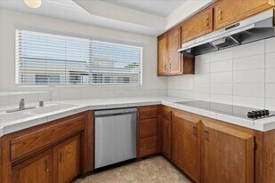 4343 Finley Ave in Los Angeles, CA - Building Photo