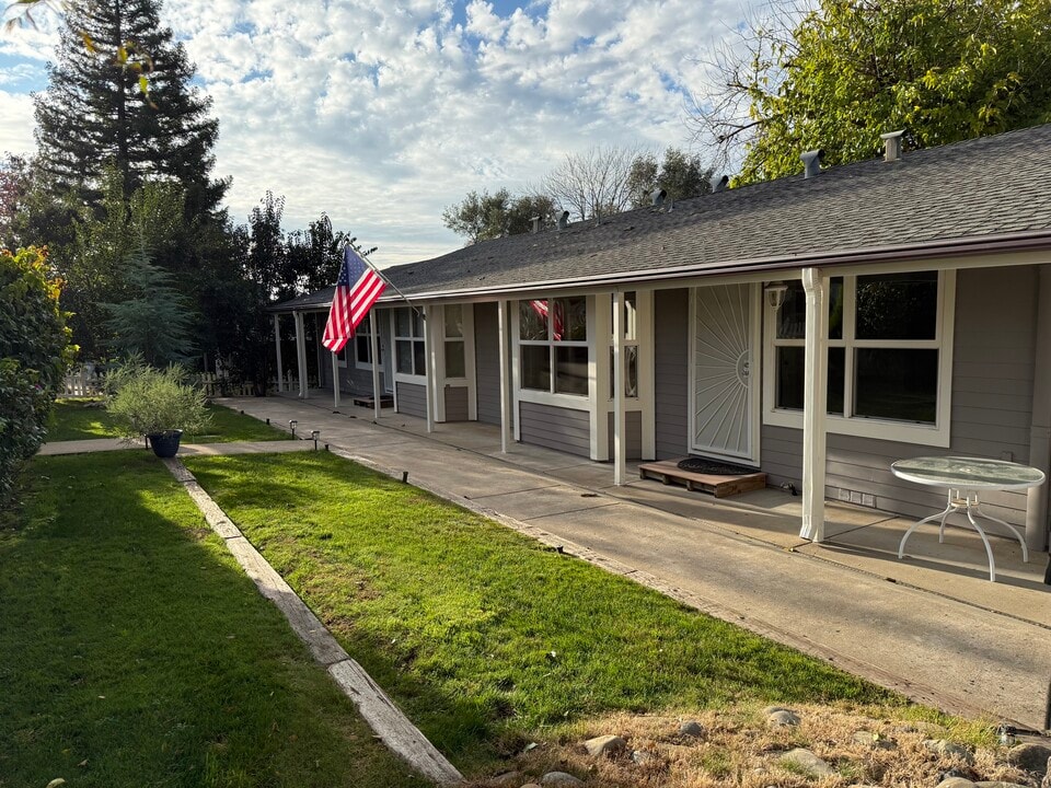 1000 Figueroa St, Unit A in Folsom, CA - Foto de edificio