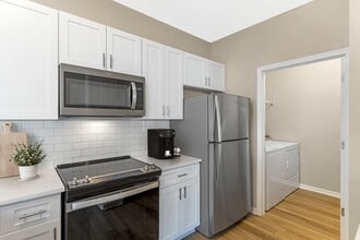 Bay Breeze Villas in Ft. Myers, FL - Foto de edificio - Building Photo