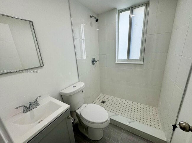 856 SW 6th St in Miami, FL - Building Photo - Building Photo