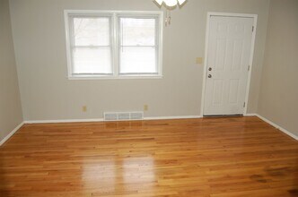 4630 Starr St in Lincoln, NE - Foto de edificio - Building Photo