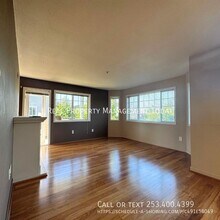 13413 97th Ave E in Puyallup, WA - Building Photo - Building Photo