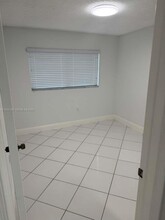 9520 SW 8th St in Miami, FL - Building Photo - Building Photo