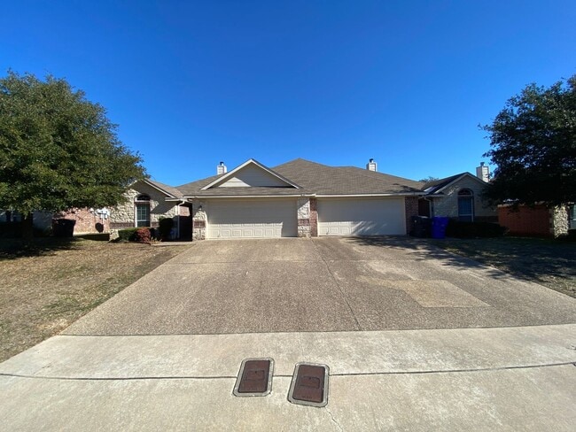 property at 309A309B Chapel Trail Cir
