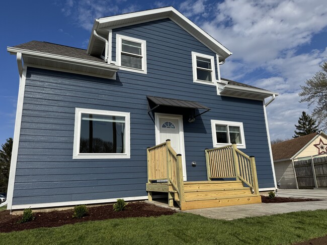 property at 4944 WI-175