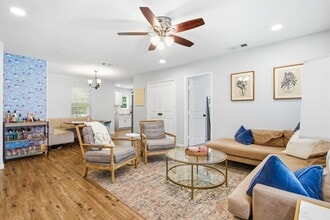 2712 Frazier Ave in Fort Worth, TX - Building Photo - Building Photo