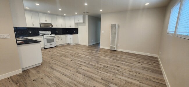 3765 Artesia Blvd in Torrance, CA - Building Photo - Building Photo
