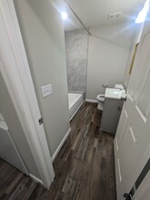 813 W 52nd St in Savannah, GA - Building Photo - Building Photo