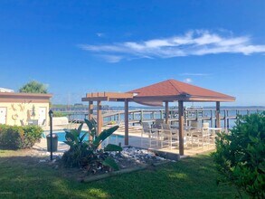 3325 Kirkland Rd NE in Palm Bay, FL - Building Photo - Building Photo
