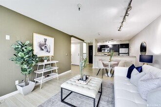 1920 Ocean Ave in San Francisco, CA - Building Photo - Building Photo