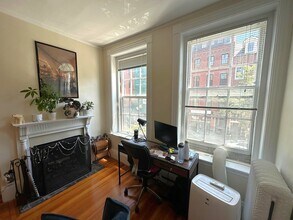 78 Charles St, Unit 2 in Boston, MA - Building Photo - Building Photo