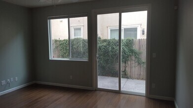 3741 Tice Creek Way in Sacramento, CA - Building Photo - Building Photo