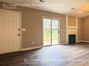 2657 Laurel Ln NW in Kennesaw, GA - Building Photo - Building Photo