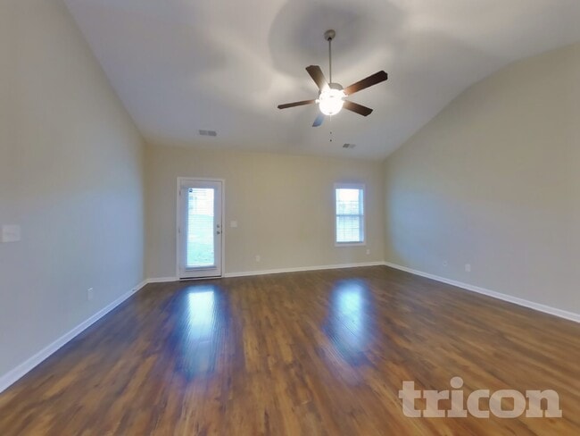 824 Ellyson Dr in Spring Hill, TN - Building Photo - Building Photo