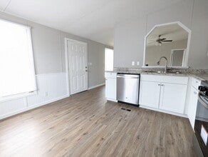 329 Pine Hills Rd in Woodruff, SC - Building Photo - Building Photo