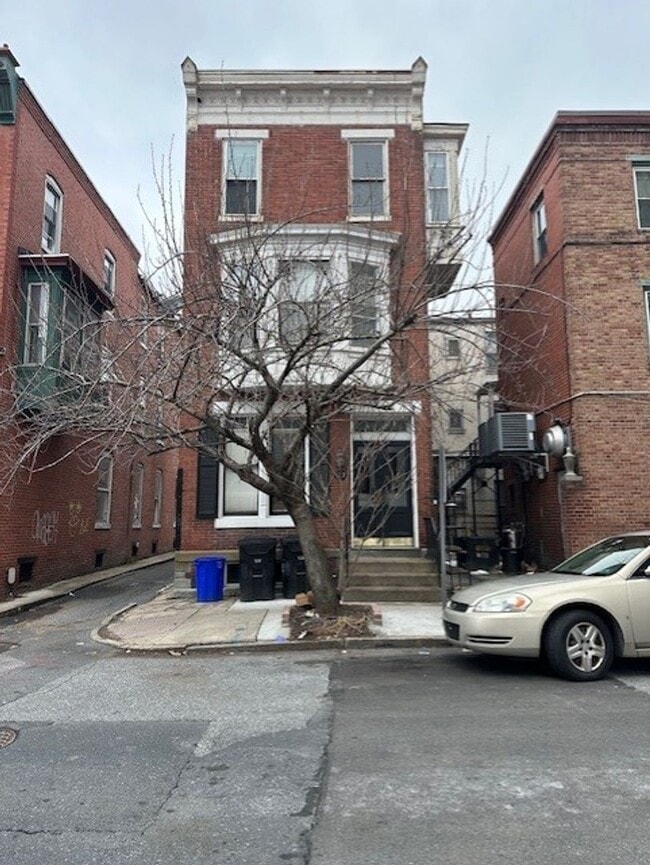 property at 122 South St