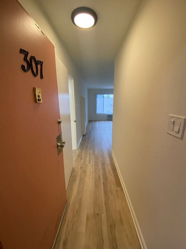 1815 Serrano Ave in Los Angeles, CA - Building Photo - Building Photo