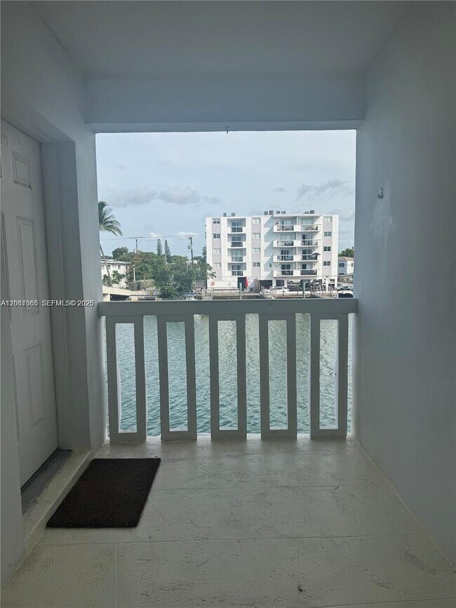 property at 8080 Tatum Waterway Dr