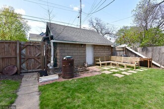 3236 18th Ave S, Unit 1 in Minneapolis, MN - Building Photo - Building Photo