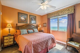 998 Gulfside Ct in Panama City Beach, FL - Building Photo - Building Photo