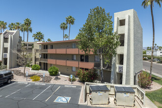 Maya's Condominiums in Scottsdale, AZ - Building Photo - Building Photo