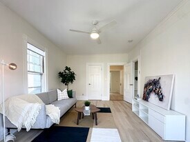 71 Gardner St in Boston, MA - Building Photo