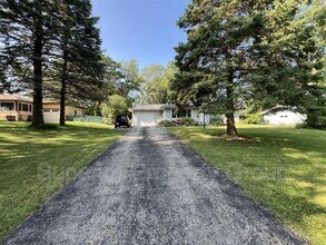 5141 Loruth Terrace in Madison, WI - Building Photo - Building Photo
