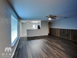 5422 Chase Canyon in San Antonio, TX - Building Photo - Building Photo