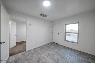 1108 S 33rd Ave in Phoenix, AZ - Building Photo - Building Photo