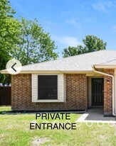 629 Ozark Ave in Burleson, TX - Building Photo