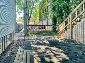 2258 N Southport Ave, Unit 2254-1 in Chicago, IL - Building Photo - Building Photo