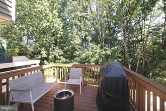 1939 Belmont Ridge Ct in Reston, VA - Building Photo - Building Photo