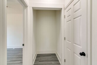 143 Emory St-Unit -A in Clarksville, TN - Building Photo - Building Photo