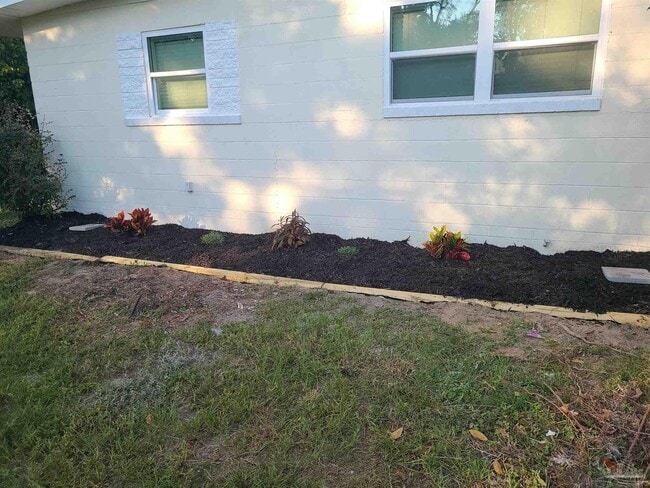 115 Warwick Ave in Pensacola, FL - Building Photo - Building Photo