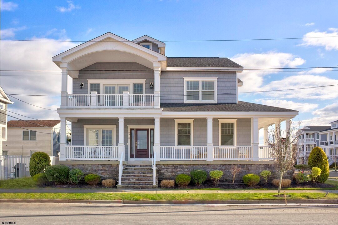 8510 Fulton Ave in Margate City, NJ - Building Photo