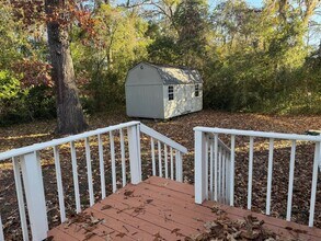 126 Happy Time Dr in Crawfordville, FL - Building Photo - Building Photo