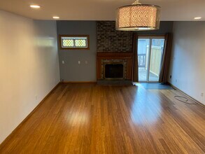 2530 Bristol Ter, Unit Building #17 in St. Joseph, MI - Building Photo - Building Photo