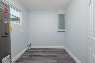 1709 W Perio St in Tampa, FL - Building Photo - Building Photo