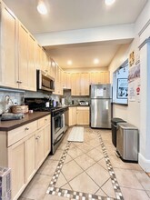 21 St Lukes Rd, Unit 3 in Boston, MA - Building Photo - Building Photo