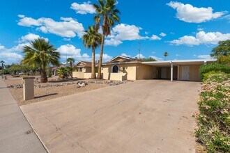 533 E Deepdale Rd in Phoenix, AZ - Building Photo - Building Photo