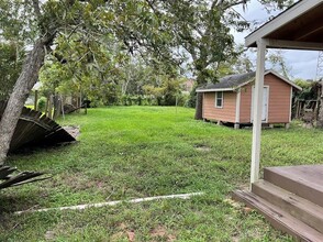 603 W 6th St in Sweeny, TX - Building Photo - Building Photo