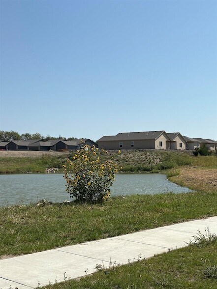 4833 N Vassar Ave in Wichita, KS - Building Photo - Building Photo