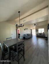 1642 Dick Mayers Dr in El Paso, TX - Building Photo - Building Photo