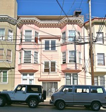 864 Greenwich St in San Francisco, CA - Building Photo - Building Photo