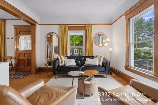 3932 Garfield Ave in Minneapolis, MN - Building Photo - Building Photo