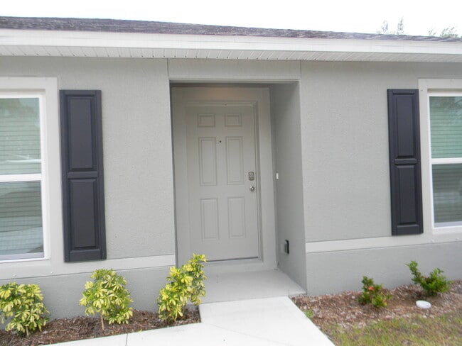 491 Windswept Ave SW in Palm Bay, FL - Building Photo - Building Photo