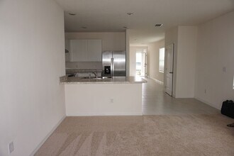 467 Lily Ln in Davenport, FL - Building Photo - Building Photo