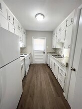 500 Willow Dr in Lake Jackson, TX - Building Photo - Building Photo