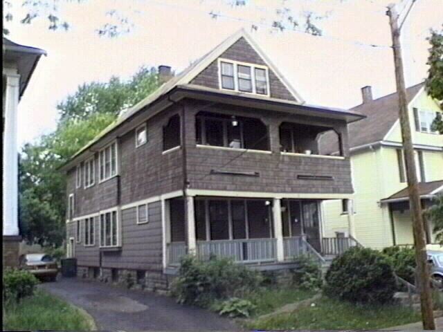 325 Conkey Ave in Rochester, NY - Building Photo